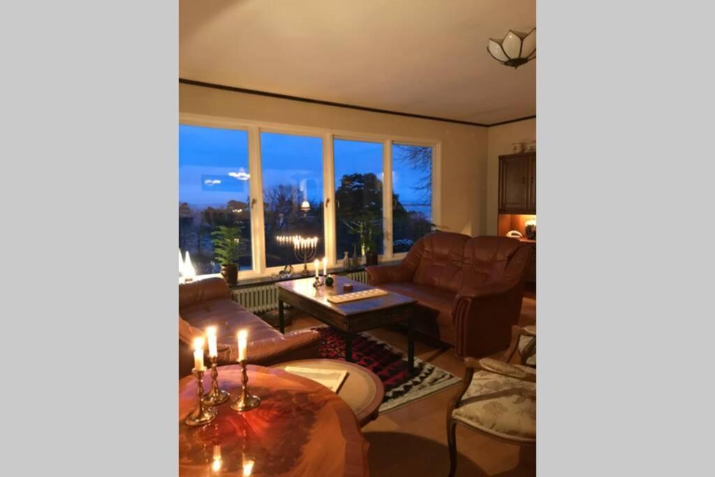 Villa Med Fantastisk Utsikt 巴斯塔德 外观 照片