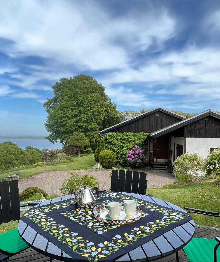 Villa Med Fantastisk Utsikt 巴斯塔德 外观 照片